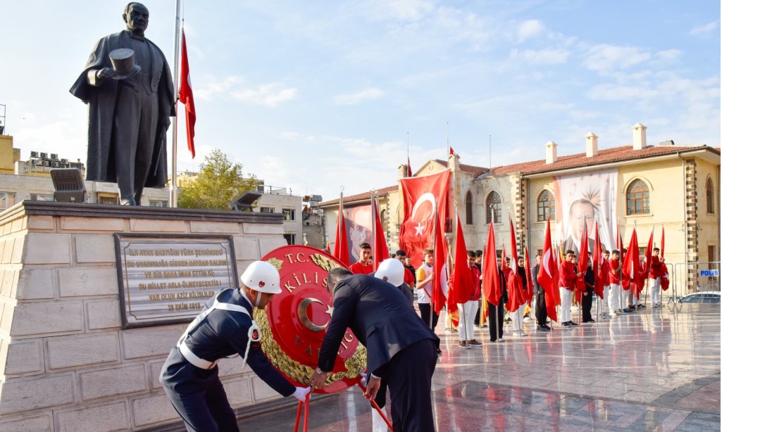 10 Kasım Atatürk'ü Anma Töreni Gerçekleştirildi